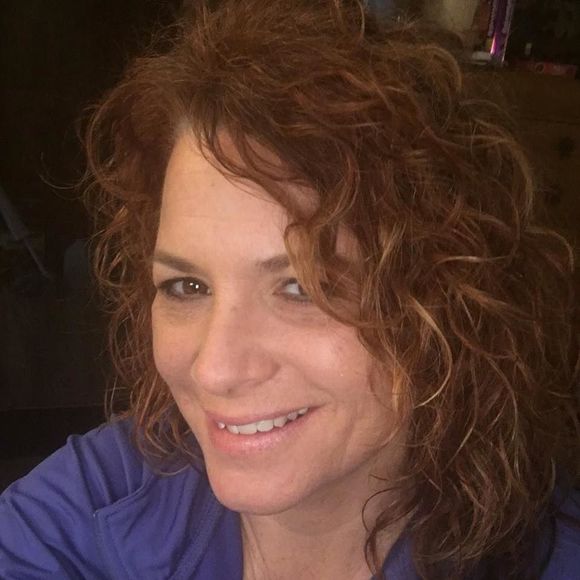 Meet your Posher, Tonya - Picture 1 of 1